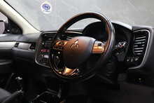 Mitsubishi Outlander DI-D 3 