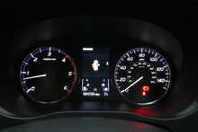 Mitsubishi Outlander DI-D 3 