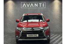 Mitsubishi Outlander DI-D 3 