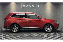 Mitsubishi Outlander DI-D 3 