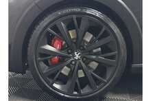 Peugeot 208 THP GTi by Peugeot Sport 