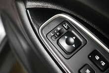 Mitsubishi Outlander DI-D 4 