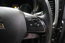 Mitsubishi Outlander DI-D 4 