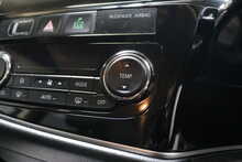 Mitsubishi Outlander DI-D 4 