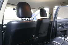 Mitsubishi Outlander DI-D 4 