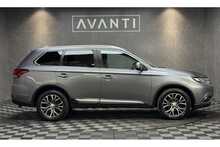 Mitsubishi Outlander DI-D 4 