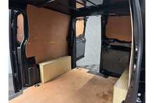 Vauxhall Vivaro Turbo D 2900 Sportive 