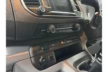 Vauxhall Vivaro Turbo D 2900 Sportive 