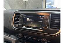 Vauxhall Vivaro Turbo D 2900 Sportive 
