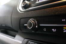 Vauxhall Vivaro Turbo D 2900 Sportive 