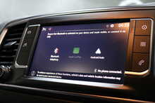 Vauxhall Vivaro Turbo D 2900 Sportive 