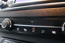 Vauxhall Vivaro Turbo D 2900 Sportive 