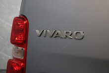 Vauxhall Vivaro Turbo D 2900 Sportive 