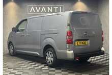 Vauxhall Vivaro Turbo D 2900 Sportive 