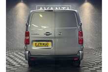 Vauxhall Vivaro Turbo D 2900 Sportive 