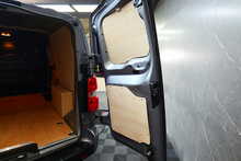 Vauxhall Vivaro Turbo D 2900 Sportive 