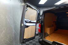 Vauxhall Vivaro Turbo D 2900 Sportive 