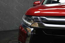 Mitsubishi Outlander DI-D 4 