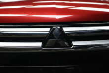 Mitsubishi Outlander DI-D 4 