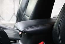 Mitsubishi Outlander DI-D 4 