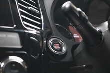 Mitsubishi Outlander DI-D 4 