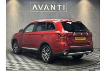 Mitsubishi Outlander DI-D 4 