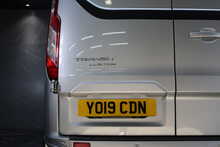 Ford Transit Custom 320 EcoBlue Limited 