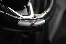 Ford Fiesta T EcoBoost ST-3 