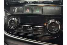 Mitsubishi Outlander DI-D 4 