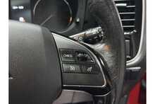 Mitsubishi Outlander DI-D 4 