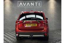 Mitsubishi Outlander DI-D 4 