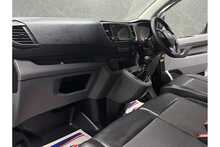 Vauxhall Vivaro Turbo D 3100 Sportive 
