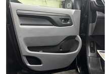 Vauxhall Vivaro Turbo D 3100 Sportive 