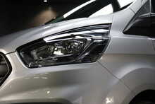 Ford Transit Custom 300 EcoBlue Limited 