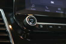 Ford Transit Custom 300 EcoBlue Limited 