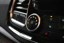 Ford Transit Custom 300 EcoBlue Limited 