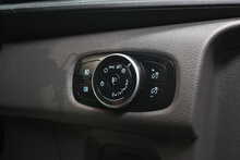 Ford Transit Custom 300 EcoBlue Limited 