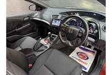 Honda Civic i-VTEC Sport 