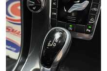 Volvo XC60 D4 R-Design Lux Nav 
