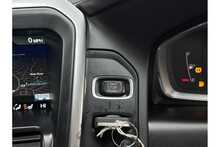 Volvo XC60 D4 R-Design Lux Nav 