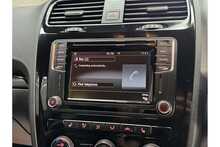 Volkswagen Scirocco TSI BlueMotion Tech R 