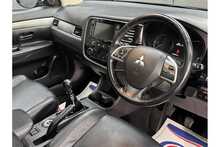 Mitsubishi Outlander DI-D GX4 