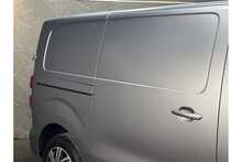 Vauxhall Vivaro Turbo D 2700 Sportive 