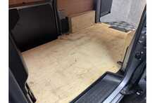 Vauxhall Vivaro Turbo D 2700 Sportive 