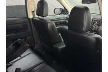 Mitsubishi Outlander DI-D 4 