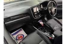 Mitsubishi Outlander DI-D 4 