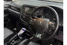Mitsubishi Outlander DI-D 4 