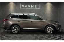 Mitsubishi Outlander DI-D 4 