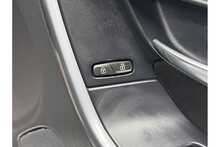 Volvo XC60 D4 R-Design 