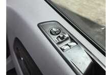 Vauxhall Vivaro Turbo D 2700 Elite 